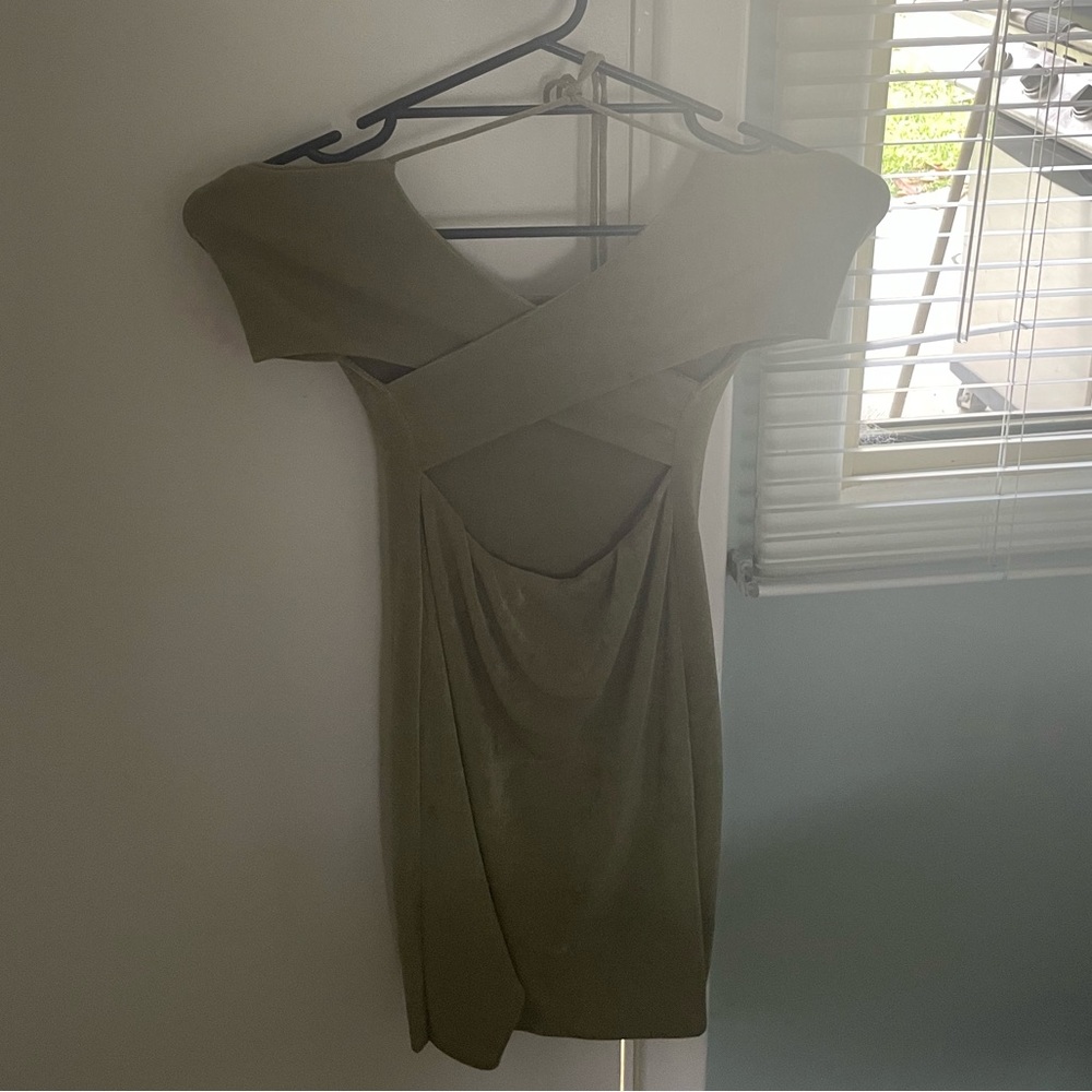 Honestly one of my favourites. Size 12. Green. Stretchy. Can prob fit a small 14 - Picture 2 of 2